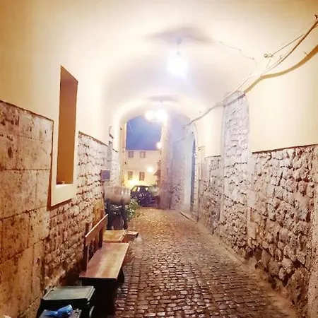Casa Citta Dei Papi Feriehus *